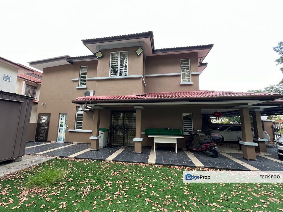 Taman Putra Prima 2sty corner house for SALE, Puchong, Selangor for