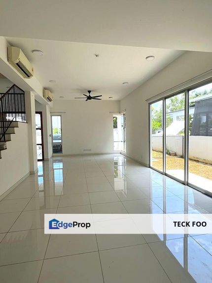 3 Sty Cluster Semi-D House for Sale @ Parkfield Tropicana Heights, Kajang, Selangor, Kajang