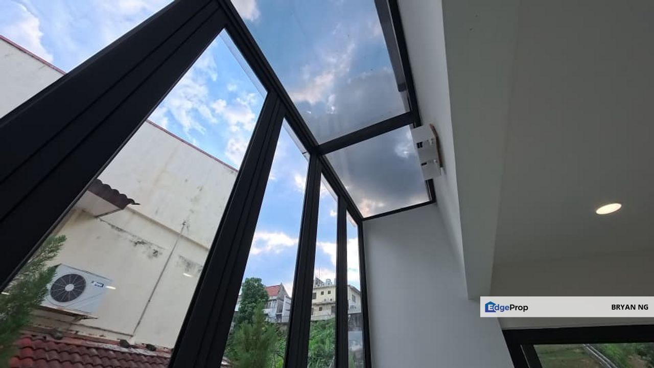 taman desa end lot unit newly renovated move in condition, Kuala Lumpur, Seputeh