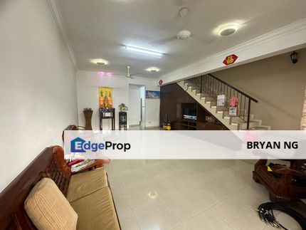 Nice Condition 2storey House, Selangor, Balakong