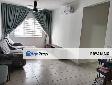 Full Furnished 3 rooms 2 carparks, Selangor, Semenyih