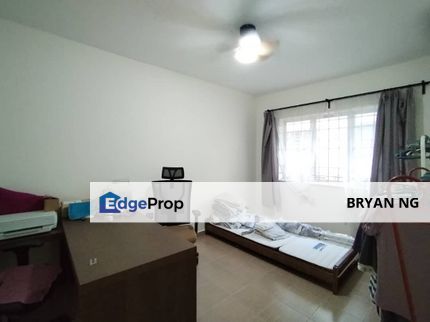 Renovated Unit, End Lot 3storey Nice Condition, Selangor, Batu 9th Cheras