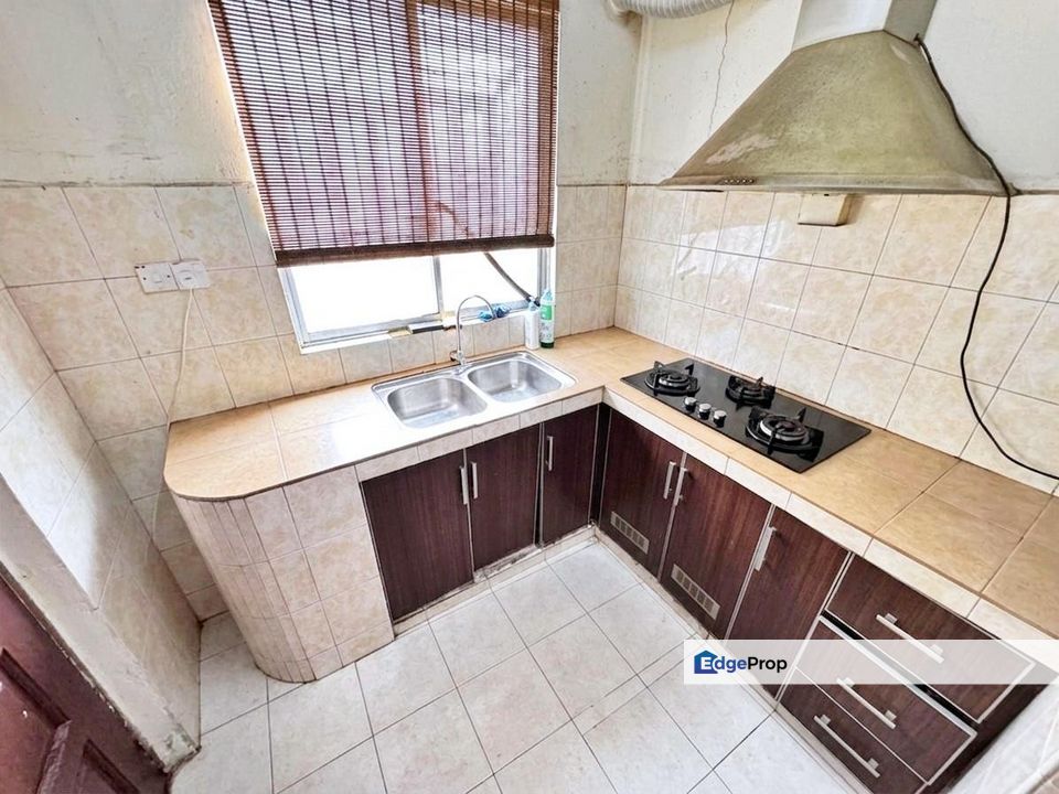 EXTENDED UNIT & DEKAT SURAU - 2 STOREY TERRACE TAMAN IMPIAN PUTRA , Selangor, Kajang