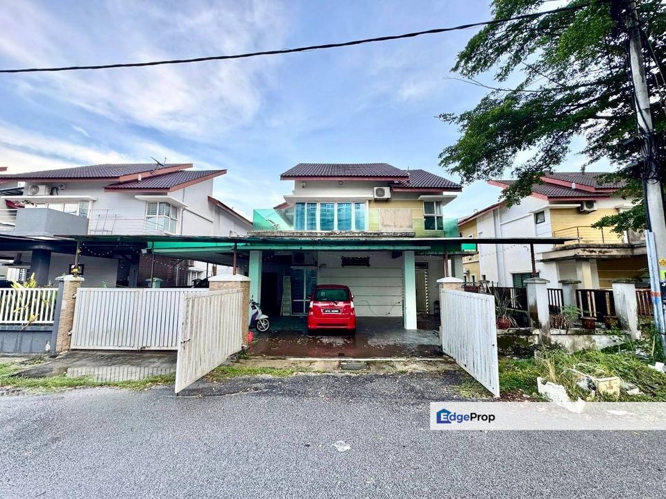 EXTENDED- DOUBLE STOREY BUNGALOW SEK15 BANGI, Selangor, Bangi