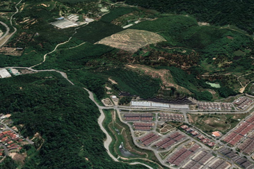 Paroi Business Center