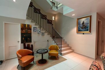 3 Storey Terrance House @ Bandar Sungai Long Cheras For Sale