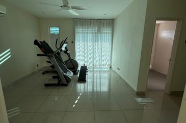 3 Storey Terrance House @ Bandar Sungai Long Cheras For Sale