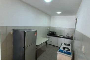 Park Apartment @ One South