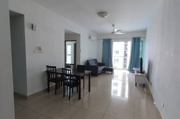 Park Apartment @ One South