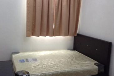 Park Apartment @ One South