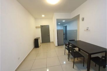 Park Apartment @ One South