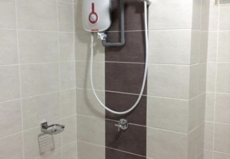 Park Apartment @ One South