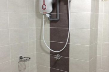 Park Apartment @ One South