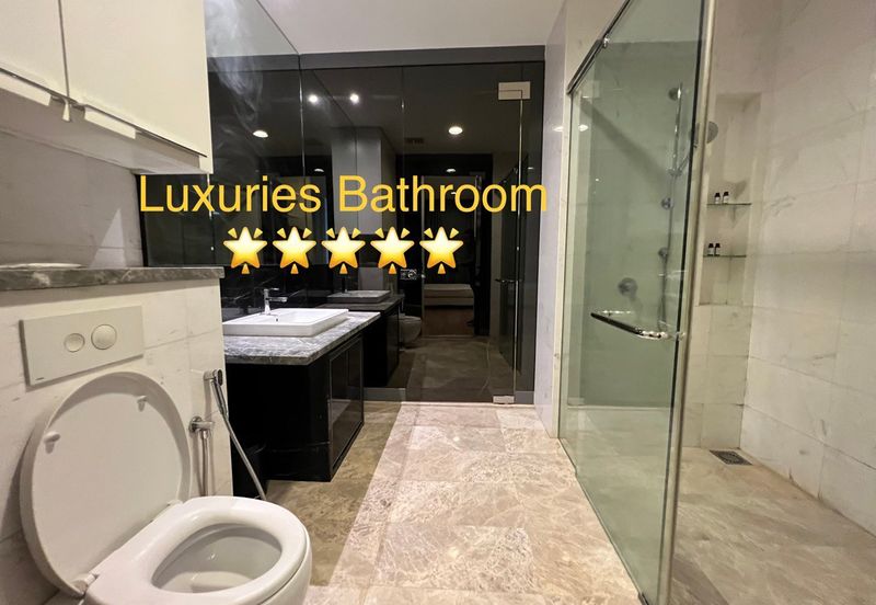 Face Platinum Suites