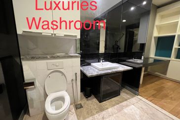 Face Platinum Suites