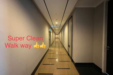 Face Platinum Suites