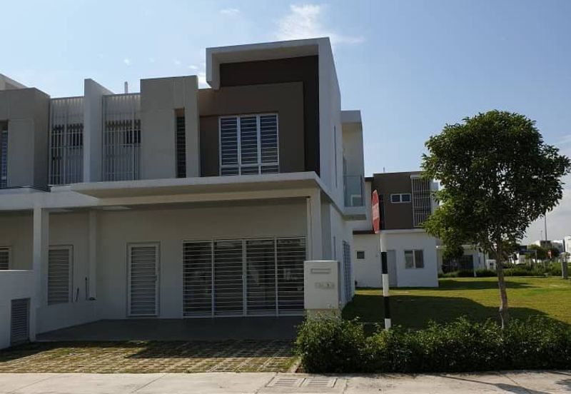 Casa Green @ Cybersouth