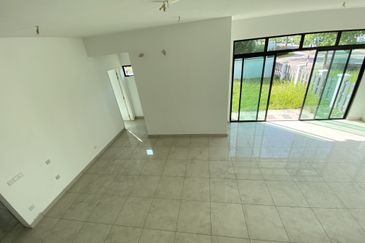 Tenderfields @ Eco Majestic