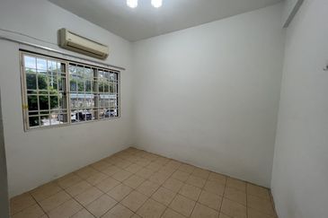 Apartment Desa Ria