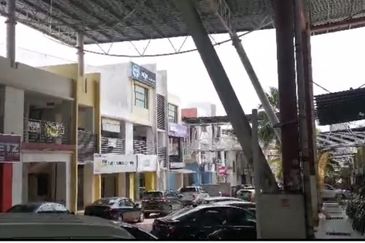 Pusat Perdagangan Seri Kembangan