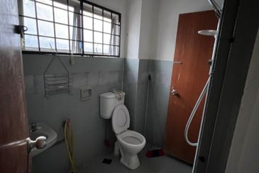 Sungai Long 7 Bandar Sungai Long Selangor @ Double Storey House For Sale