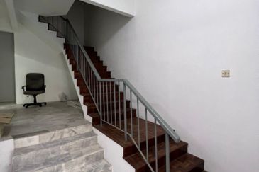 Sungai Long 7 Bandar Sungai Long Selangor @ Double Storey House For Sale