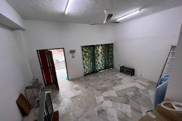 Sungai Long 7 Bandar Sungai Long Selangor @ Double Storey House For Sale