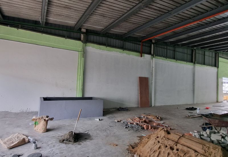 Nilai 3 Nilai Negeri Sembilan @ Wholesale Centre Shop For Sale