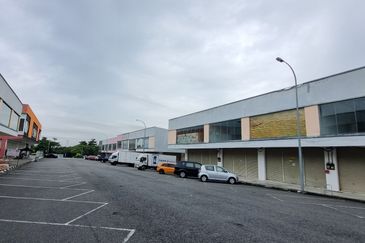 Suria Business Park Nilai 3