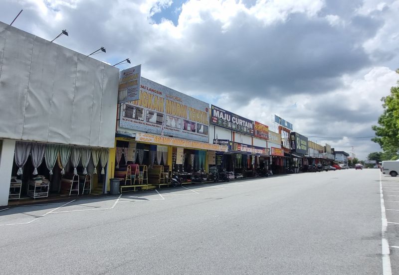 Nilai 3 Nilai Negeri Sembilan @ Shoplot For Sale