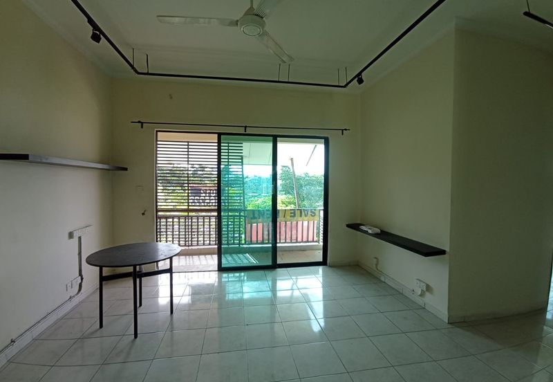 Bandar Tun Hussein Onn