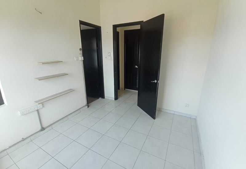 Bandar Tun Hussein Onn