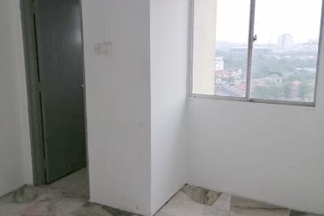 Kajang City Height Apartment