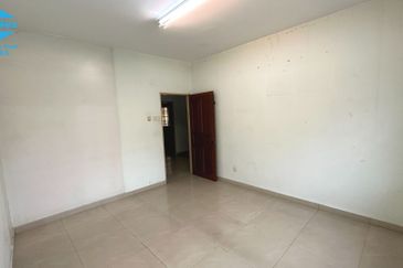 Taman Cheras (Yulek Heights)