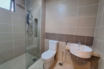 One Amerin Residence