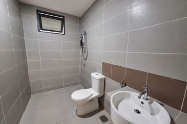 One Amerin Residence