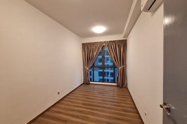 One Amerin Residence