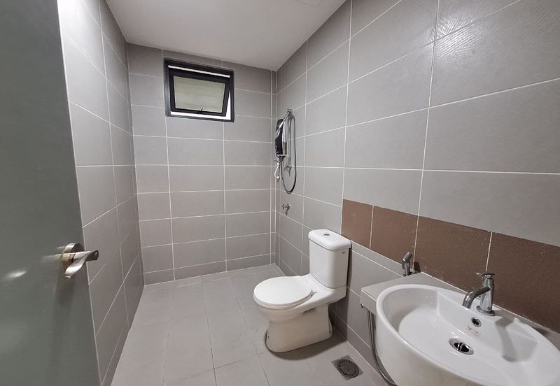 One Amerin Residence