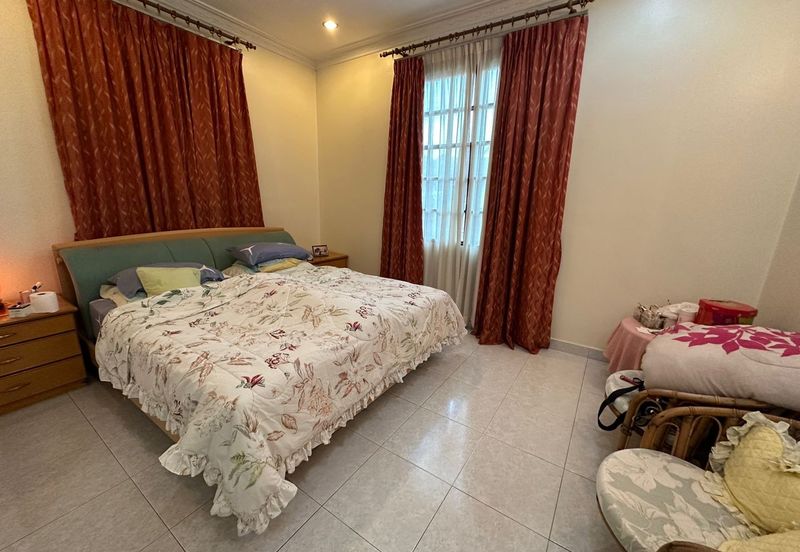 Bandar Tun Hussein Onn