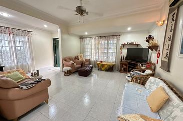 Bandar Tun Hussein Onn