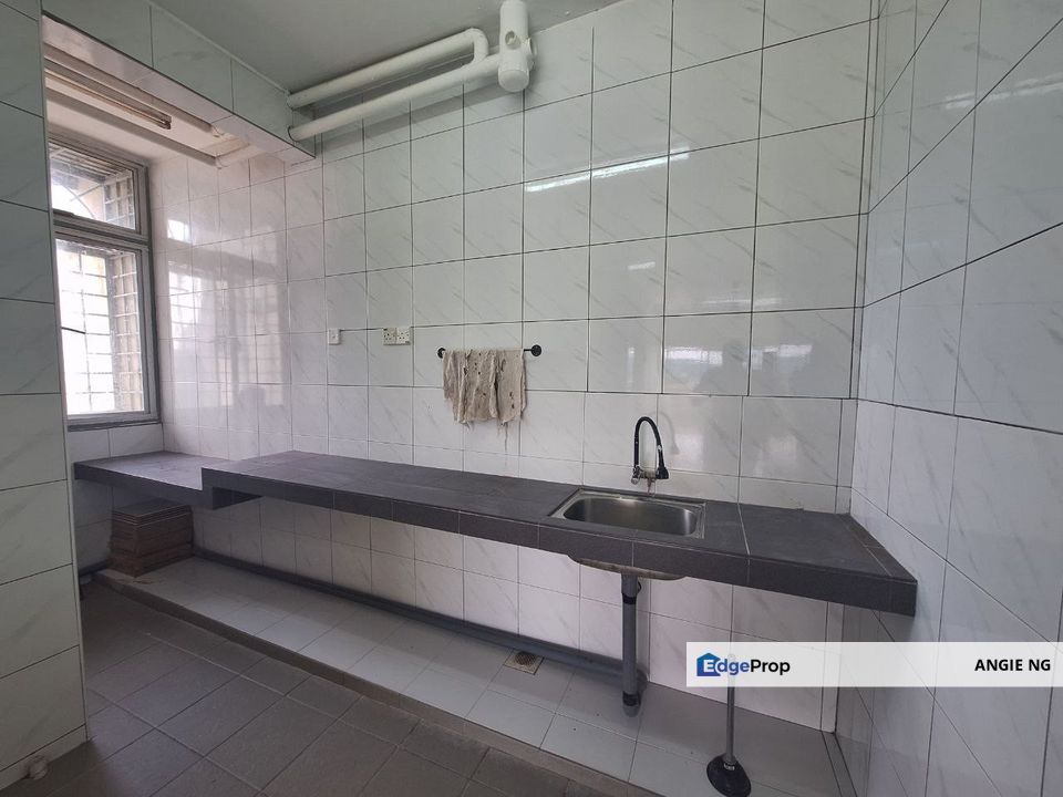 Desa Perangsang Apartments (Block D & E) Petaling Jaya Selangor For Sale, Selangor, Petaling Jaya