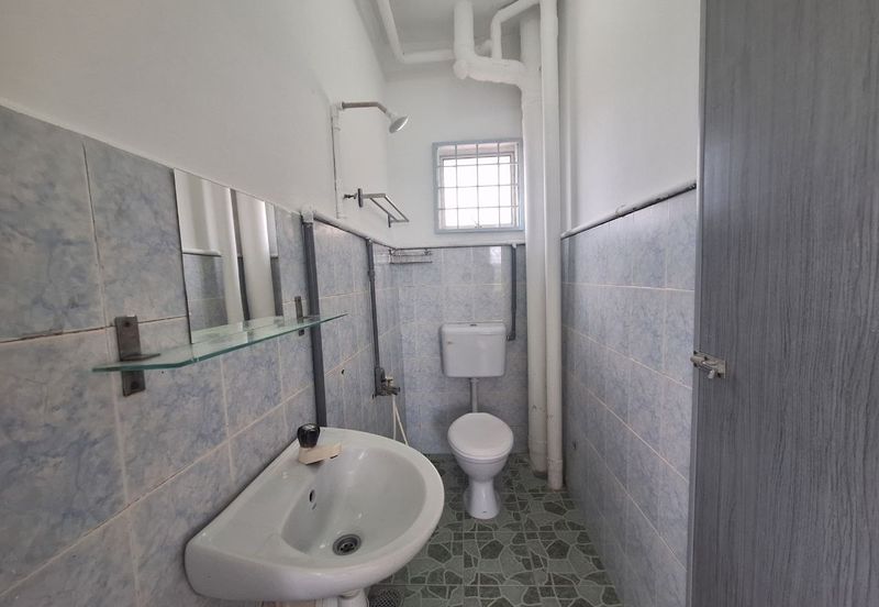 Desa Perangsang Apartments (Block D & E)