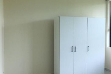 Avenue 2, Lake Valley