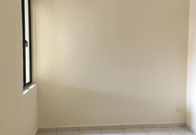 Avenue 2, Lake Valley