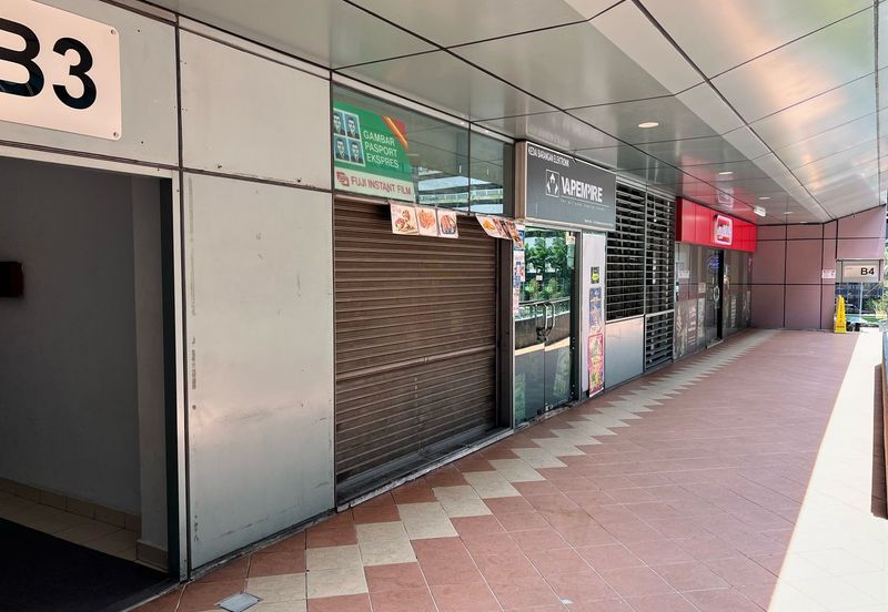 Leisure Commerce Square