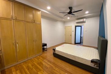 Taman Taynton (Taynton View)