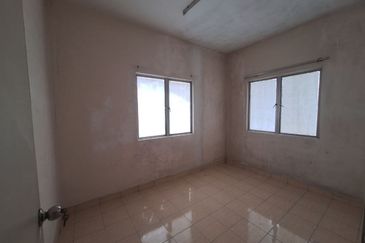 Pusat Bandar Putra Permai