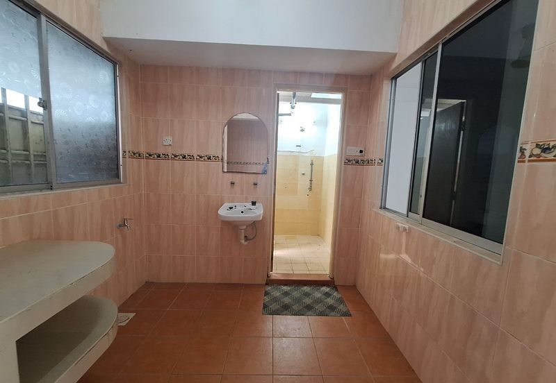 Pangsapuri Seri Saujana