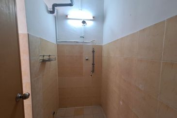 Pangsapuri Seri Saujana