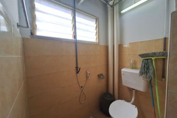 Pangsapuri Seri Saujana